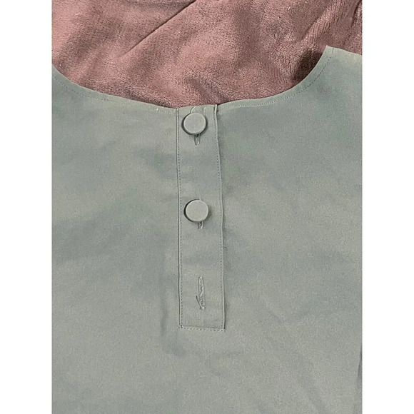 NWT J.Crew Sage Green Tank Top Size XL Button Back Formal Cropped Sleeveless - Picture 8 of 8